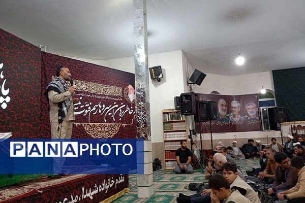 برگزاری یادواره شهدا در مسجد موسی بن جعفر شهرستان فیروزکوه 