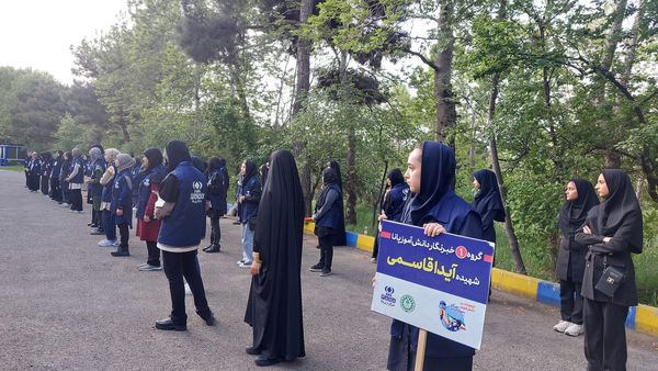 ورزش صبحگاهی دانش آموز خبرنگاران در اردوی مسئله محور