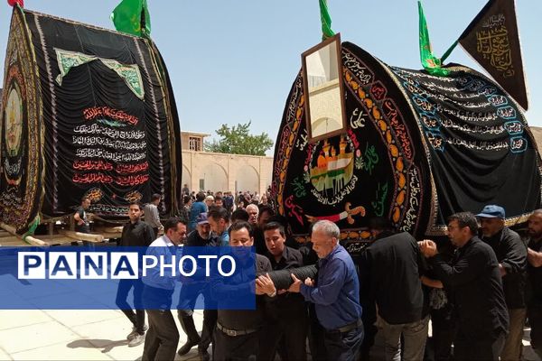  جلوه‌هایی از عزاداری مردم بنادکوک در روز شهادت امام رضا(ع)
