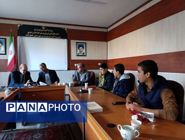 تقدیر از سرگروه‌های خبرنگاران پانا خلیل آباد