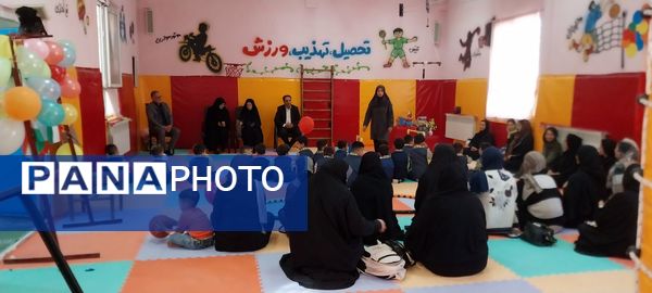 جشن غنچه‌ها در اشترینان