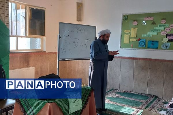 نشست تخصصی نماز در مدارس کهریزک 