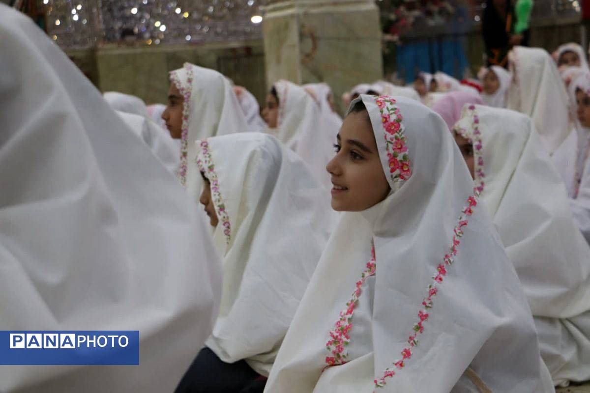 مراسم جشن تکلیف250 دانش آموز شهر صفادشت