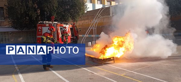 برگزاری بیست و هفتمین مانور سراسری زلزله در استان ایلام 