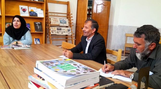  کتابخانه شهدا بن، میزبان نویسندگان این شهر بود