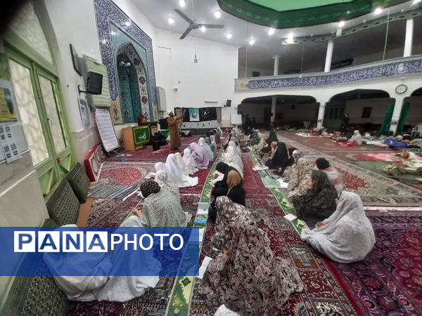 اعتکاف دانش‌آموزی در شهر جعفریه قم