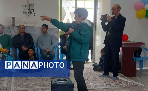 جشن مدرسه حضرت علی (ع) و کانون لقمان برای دانش‌آموزان با نیازهای ویژه کاشمر