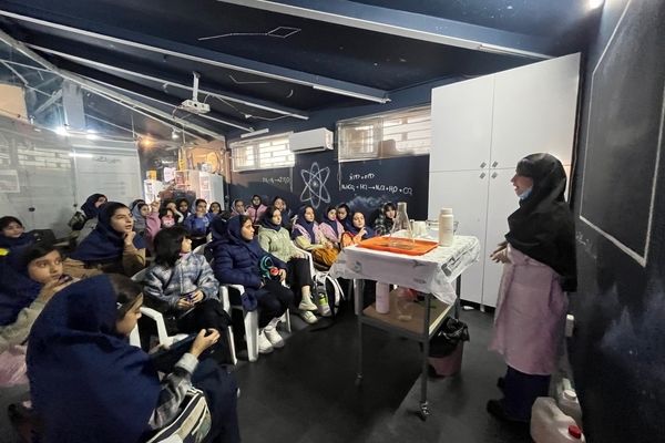 آشنایی با صور فلکی در اردوی علمی انگاریوم دانشگاه فردوسی