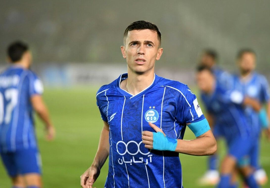 یاسر آسانی جریمه شد