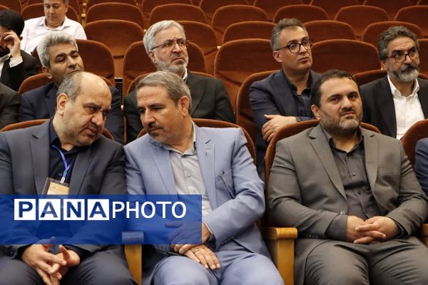 افتتاحیه نخستین کنفرانس ملی چالش‌های حاشیه‌نشینی و فرصت‌های بازآفرینی