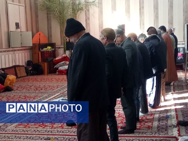 نماز جماعت؛ پیوند عاشقان خدا در اعتکاف مسجد جامع سلطان‌آباد رخ 