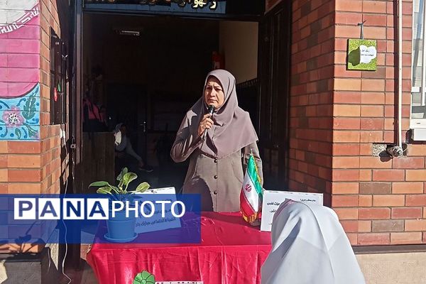 مراسم گرامیداشت هفته نیروی انتظامی در مدارس شهرستان فیروزکوه