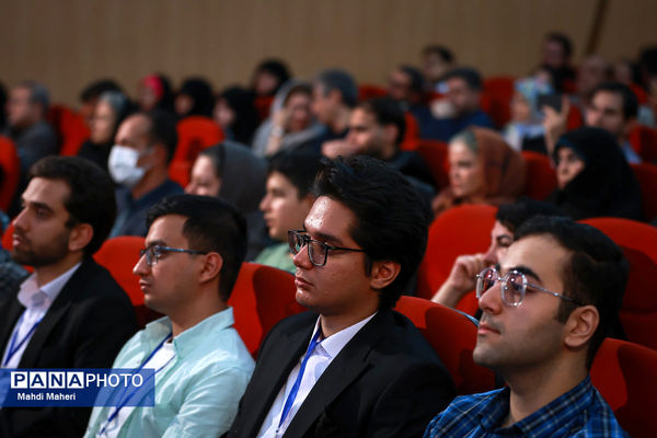 آئین تجلیل از برگزیدگان المپیاد علمی دانشجویی کشور