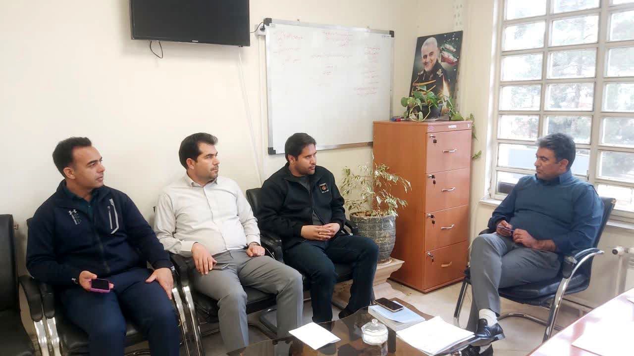 تأمین محیط آموزشی مناسب برای دانش‌آموزان عشایر یک ضرورت اساسی است 