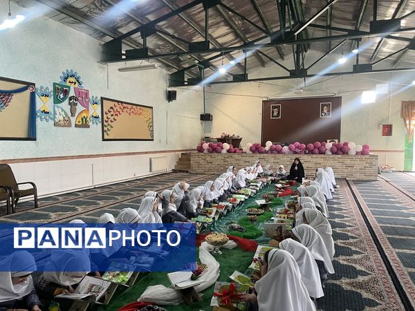 گشایش سفره نور در دبستان احمد کاظمی ۲؛ جشن قرآن کلاس دومی‌ها 
