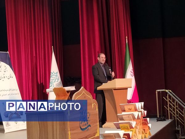 آیین تجلیل از حافظان قرآن در کردستان