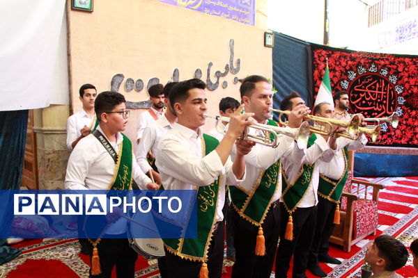 حضور خادمان رضوی در اعتکاف دانش‌آموزی فهرج