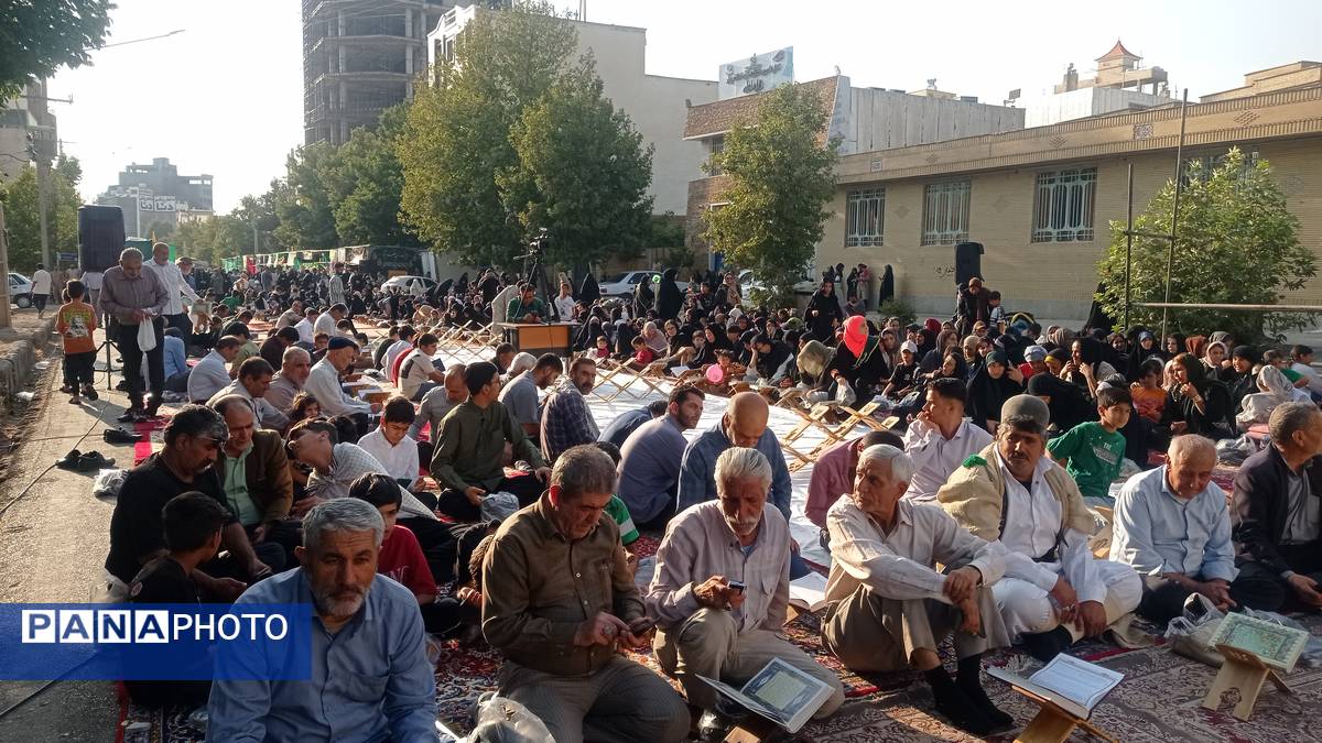 برگزاری جشن ولادت حضرت محمد مصطفی(ص) و امام جعفر صادق (ع)در شهر یاسوج 
