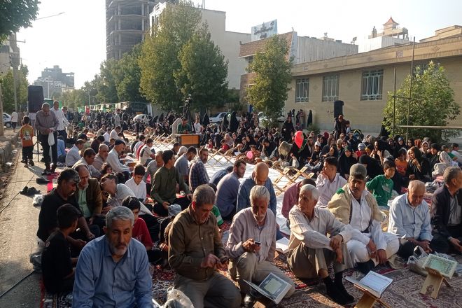 برگزاری جشن ولادت حضرت محمد مصطفی(ص) و امام جعفر صادق (ع)در شهر یاسوج 