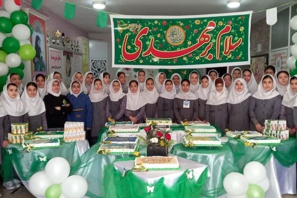 دانش‌آموزان دبستان دخترانه‌ صائب تبریز پیشگام آگاهی‌بخشی در «سه‌شنبه‌های مهدوی» 