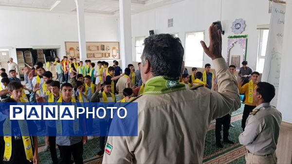  پیش اردوی ملی دانش‌آموزان پیشتاز استان یزد