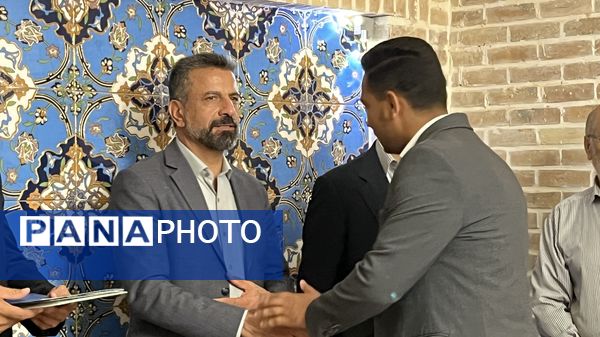 مراسم تجلیل از اصحاب رسانه در شهرستان اشکذر 
