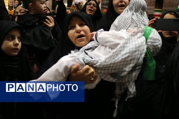 لالایی مادرانه در همنوایی با کودکان شهید