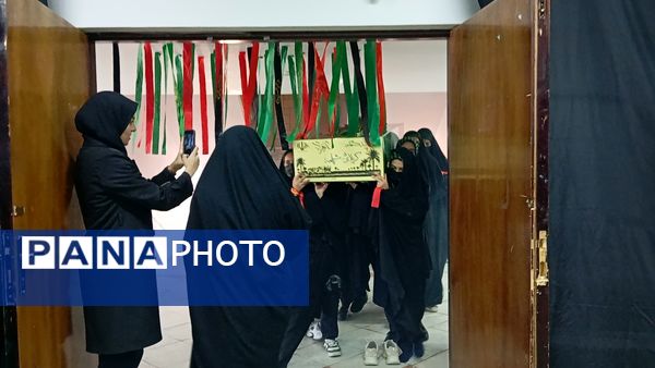 رویداد «لاله‌های روشن» همراه با استقبال از شهید گمنام