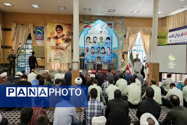 مراسم بزرگداشت شهدای مقاومت و نیروی انتظامی در شهرستان فاروج 