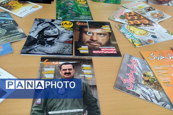 گردهمایی هنرمندان به مناسبت بزرگداشت استاد شهریار در شهرستان حاجی آباد