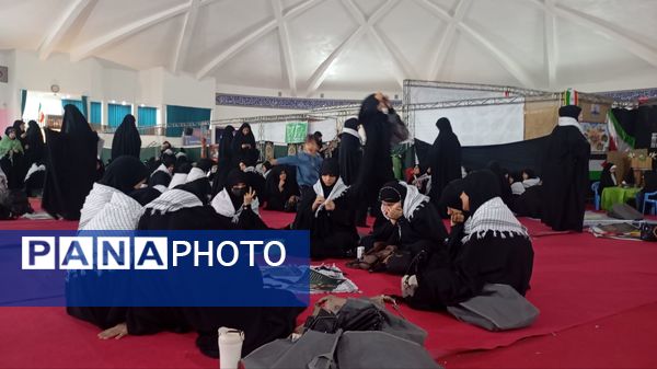 برپایی نمایشگاه هفته بسیج در مصلی فردیس