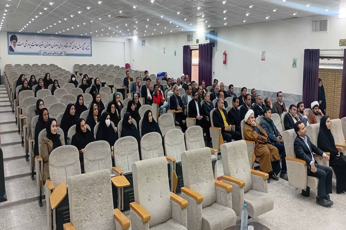  انتخابات روسای انجمن اولیا و مربیان در شهرستان خلیل آباد