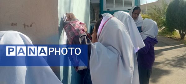 انتخابات شورای دانش‌آموزی در دبستان شهید عامل هوشمند زارچ 