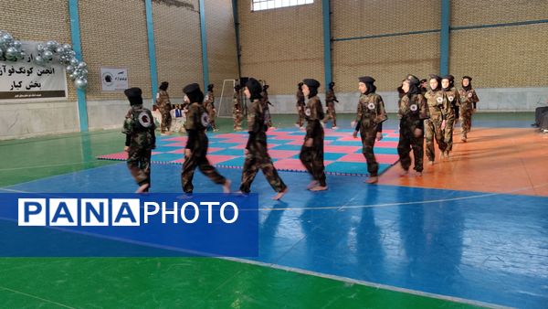 تجلیل از هنرجویان انجمن کونگ فو آزاد شهر دستنا