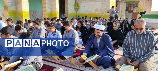 محافل انس با قرآن در مدارس باید تقویت شود