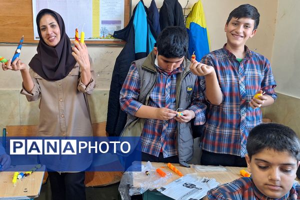 ایجاد انگیزه و خلاقیت در دانش‌آموزان با آموزش هنرهای تجسمی 
