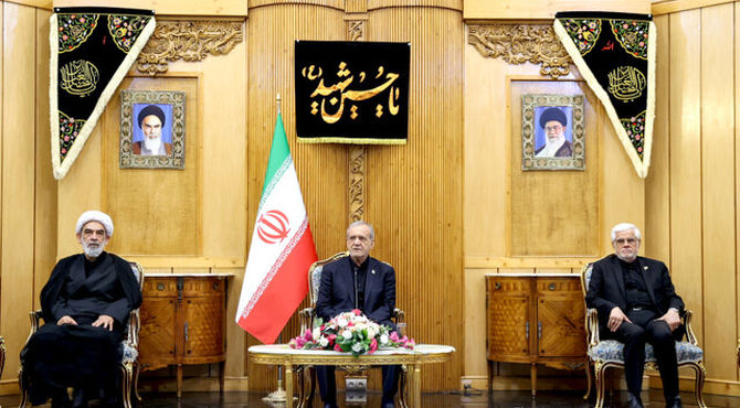 پزشکیان: با افزایش هماهنگی کشورهای منطقه، طمع دشمنان برای ایجاد ناامنی کاهش می‌یابد