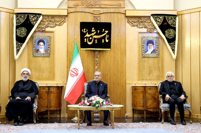 پزشکیان: با افزایش هماهنگی کشورهای منطقه، طمع دشمنان برای ایجاد ناامنی کاهش می‌یابد