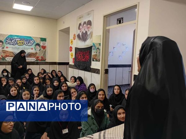 مراسم سوگواری شهادت بانوی دوعالم در دبیرستان مادرمهربان خلیل آباد