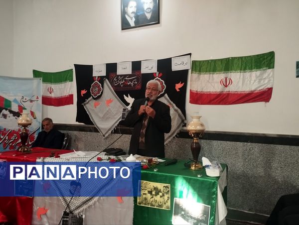 آخرین وداع دانش‌آموزان تبریزی با شهدای گمنام 