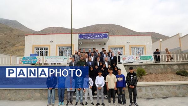 افتتاح مدرسه روستایی در هوراند آذربایجان شرقی