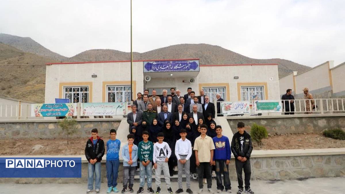 افتتاح مدرسه روستایی در هوراند آذربایجان شرقی