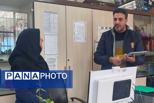 بازید راهبران آموزشی از دبیرستان میثاق منطقه تبادکان مشهد