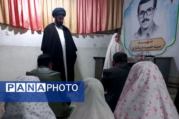 فیروزکوه؛ میزبان نماز جماعت و گفتمان‌های دینی در محیط مدرسه