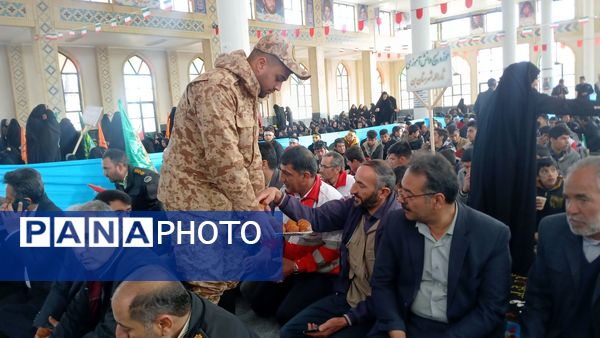 حضور دانش‌آموزان دبیرستان نمونه شهید سلیمانی بن در «همایش اقتدار بسیج» 