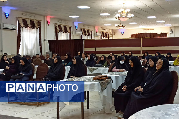 همایش بهداشت روان در اردوگاه میثاق شهرستان آباده 