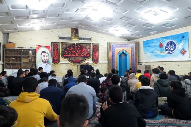 برگزاری مراسم به مناسبت ایام فاطمیه در مدارس ناحیه دو شهرری 