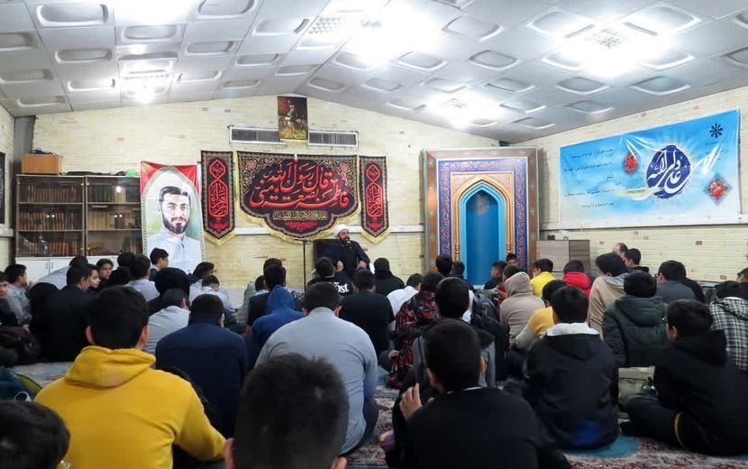 برگزاری مراسم به مناسبت ایام فاطمیه در مدارس ناحیه دو شهرری 