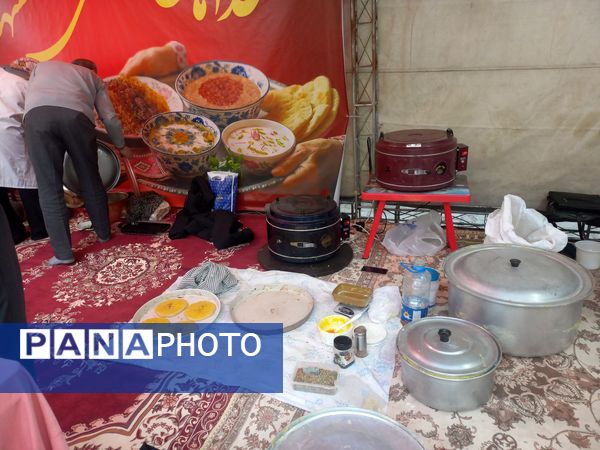 جشنواره غذاهای سنتی مشهد در فرهنگسرای بهشت « خانه ملک »