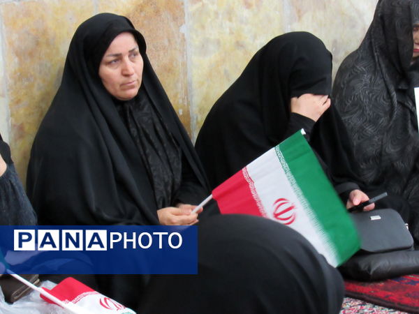 مراسم گرامیداشت شهدای اقتدار ایران اسلامی با حضور پرشور مردم و مسئولان در سنندج